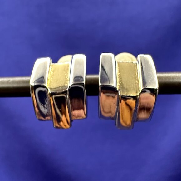 Givenchy VTG Two-Tone Silver/Gold-Tone Clip-On Earrings - Picture 13 of 15